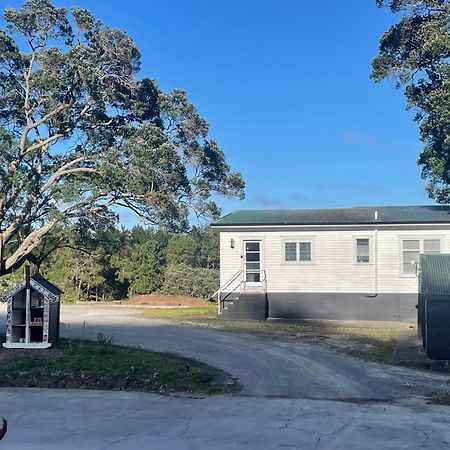 Muriwai Lodge エクステリア 写真