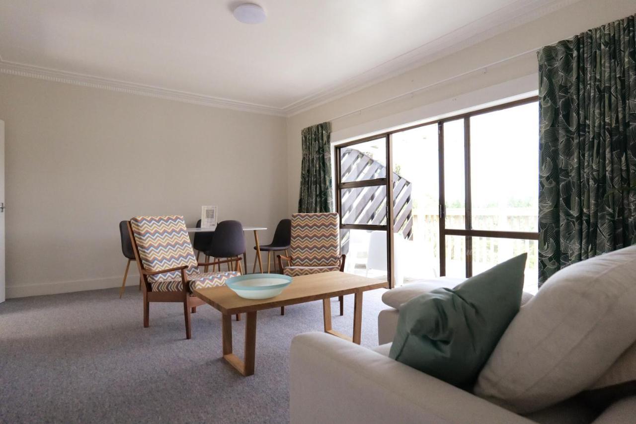 Muriwai Lodge エクステリア 写真