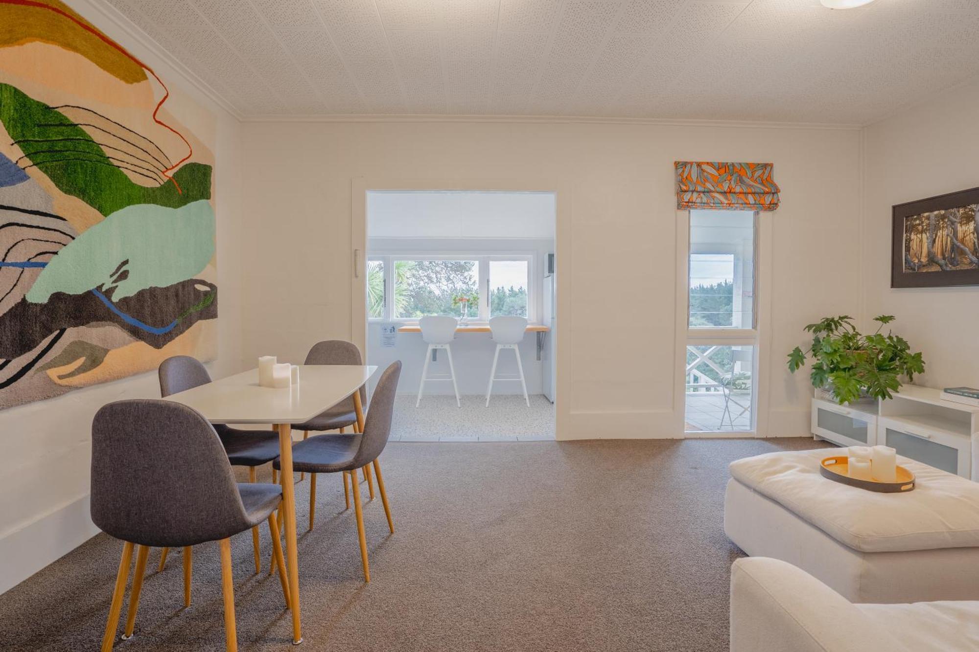 Muriwai Lodge エクステリア 写真