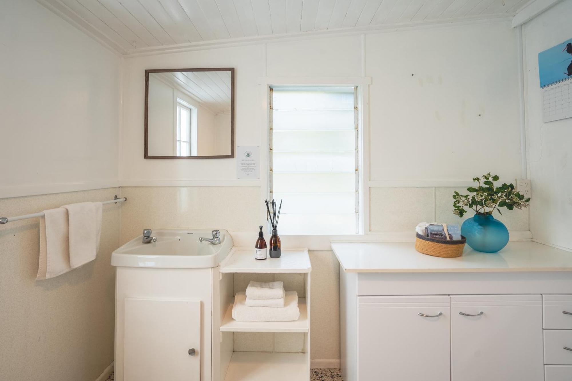 Muriwai Lodge エクステリア 写真